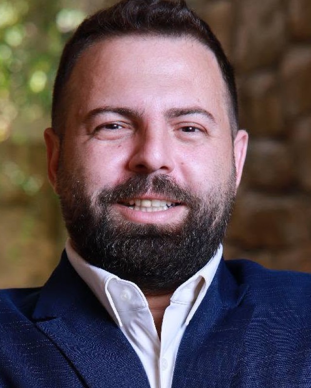 د. أنطوان أبو فياض